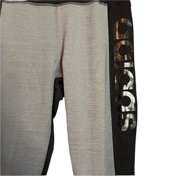 3 for $30! Adidas colour block capri pants. Size medium - Picture 8 of 9